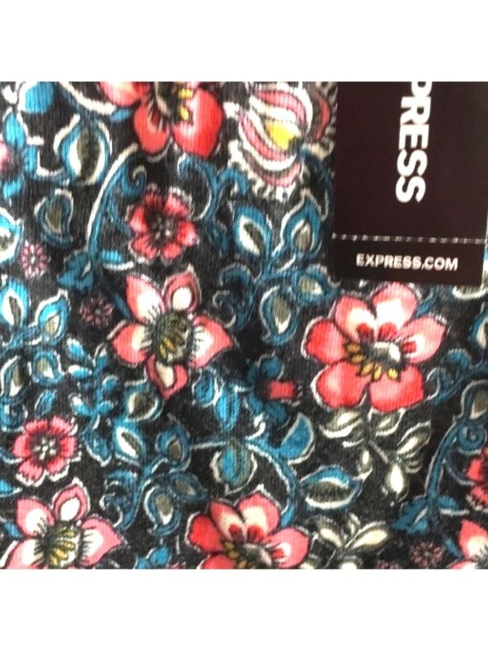 Express Womens Cami Crop Top Black Multicolored Floral Spaghetti Straps Size M/M - Picture 2 of 5